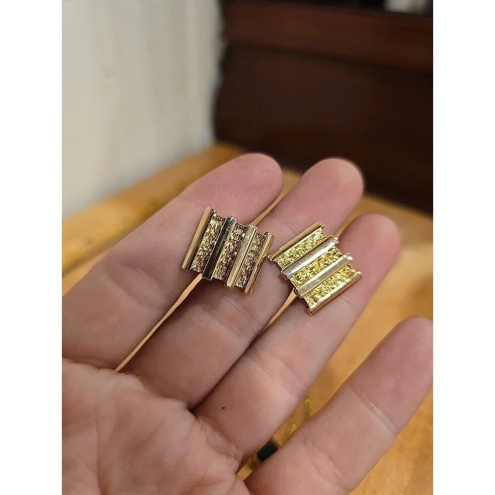 Vintage Gold Tone Cufflinks And Tie Clip Set Prom Suit Accessories